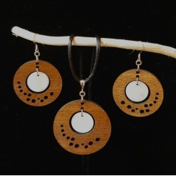 Parure acajou et sequin de nacre